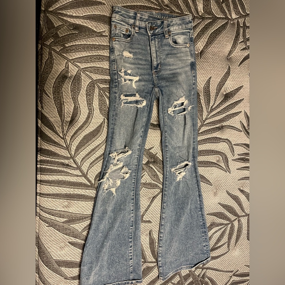 American Eagle Super High Rise Flare “SIZE 00”